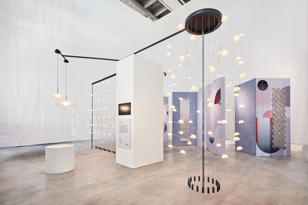 Alt text: Vantot shows their Liiu collection for the first time abroad during Salone del Mobile. At Rosanna Orlandi, Beyond Space, Margriet Vollenberg. We show the possibilities with our lighting system Floating Lights. Right at that moment spotted by Luceplan.